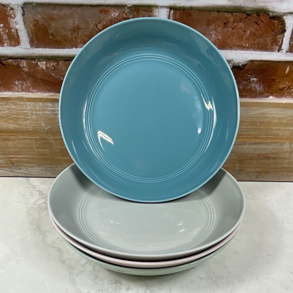 Crate & Barrel Aeron Probyn Ceramic Round Solid Bowl Set of 4 Pasta/Salad Bowls